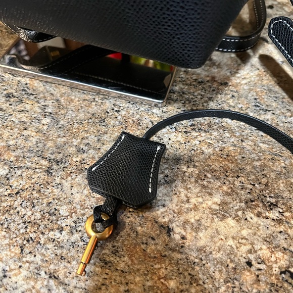 llnllm - Woman's Exclusive Bag- MAJIETOTE  TOTE - Picture 3 of 8